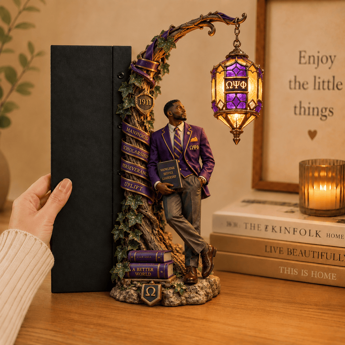 Premium OMPP Bookshelf Figurines Lamp NTNA